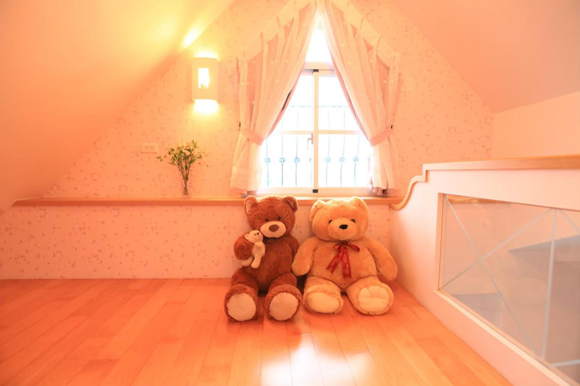 Sigma Castle Apartment Yilan Exterior photo
