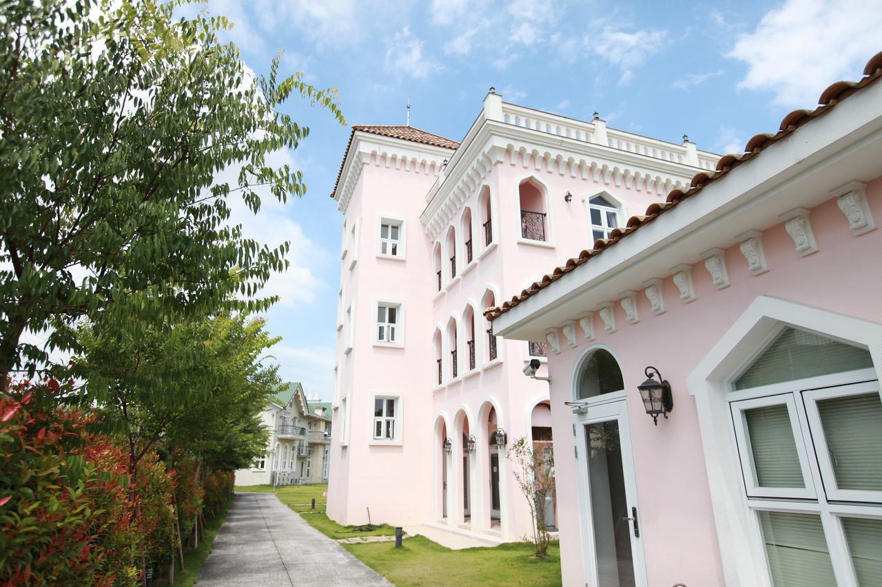 Sigma Castle Apartment Yilan Exterior photo